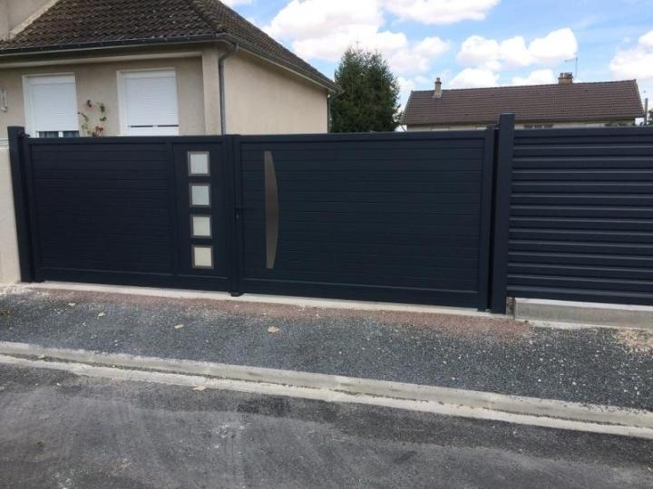 Installation porte de garage Dun-sur-Auron 