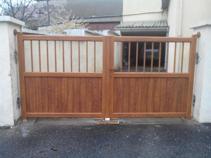 Installation porte de garage Dun-sur-Auron 